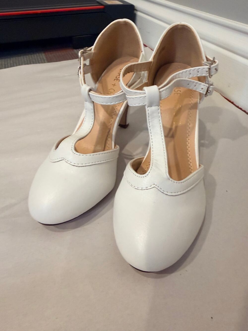 Chase + Chloe White Vintage T-Strap Mary Jane Heels - Size 6 Flaw